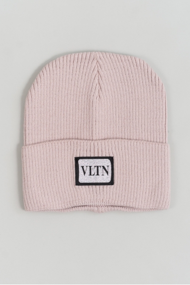 Шапка для дівчинки пудрова в'язка