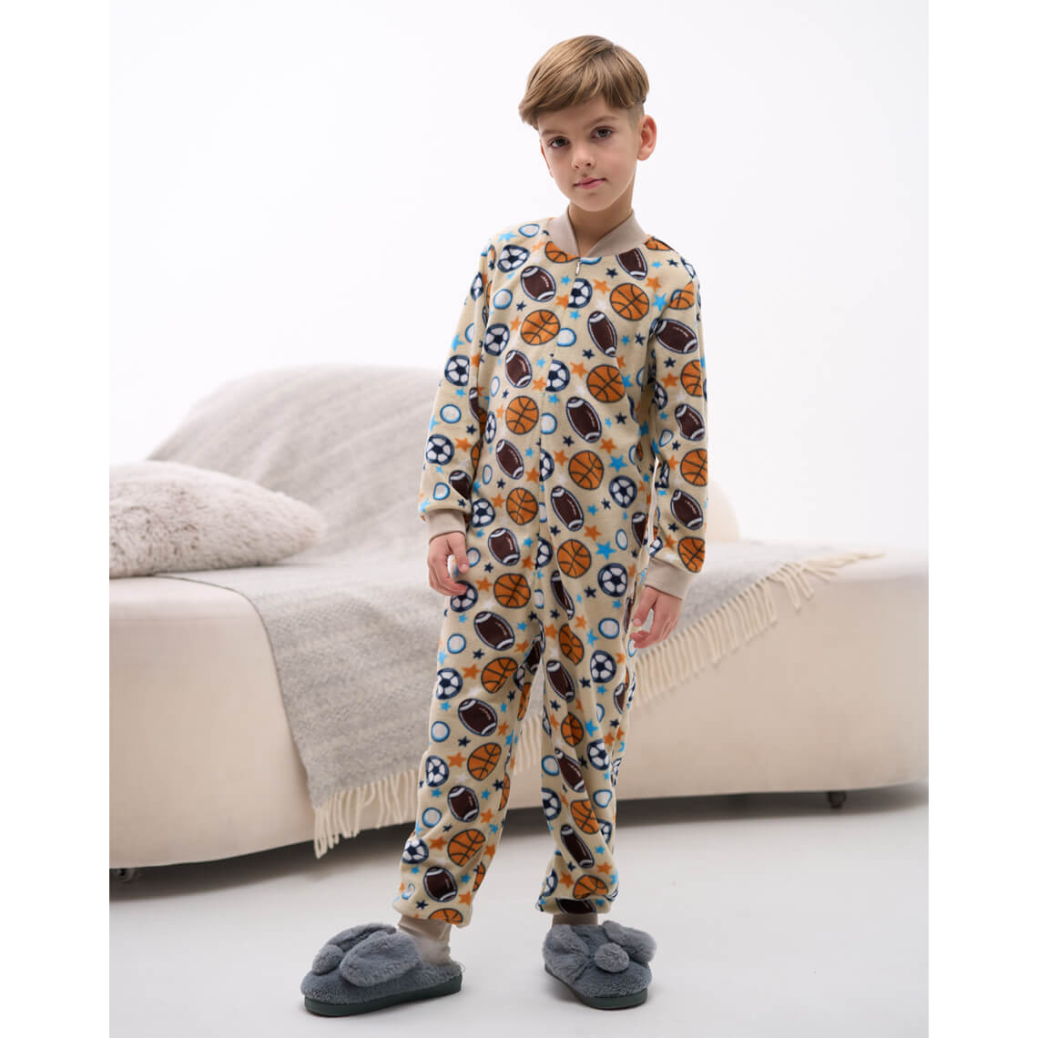 Піжама-комбінезон для хлопчика бежевий М'ячі мікрофліс