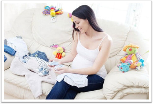 Во что одевать новорожденного малыша зимой