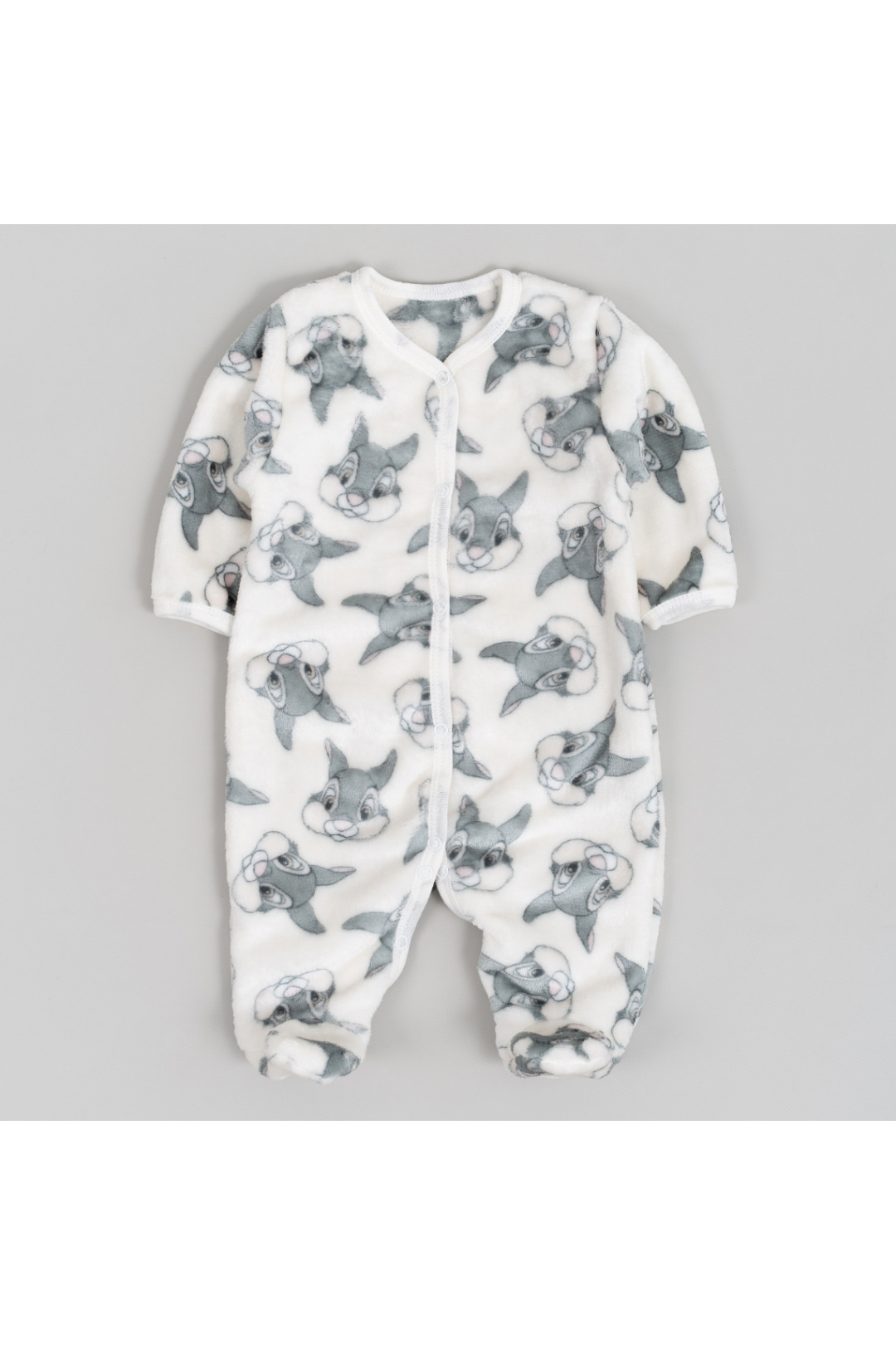 Пухнастий чоловічок для малят Зайченята білий велсофт