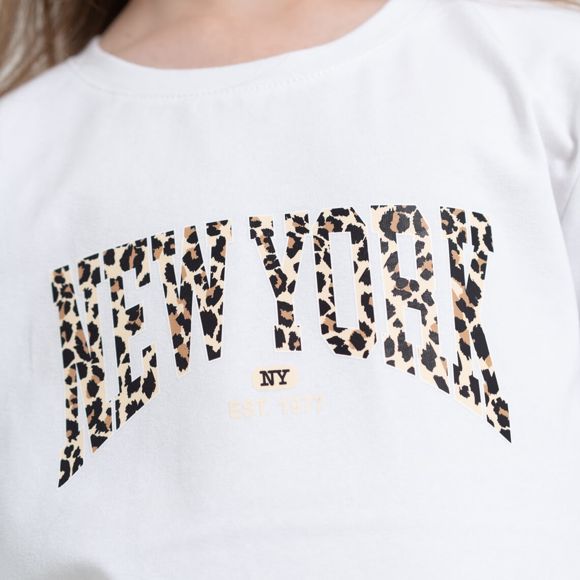 Футболка для дівчинки білий стретч-кулір