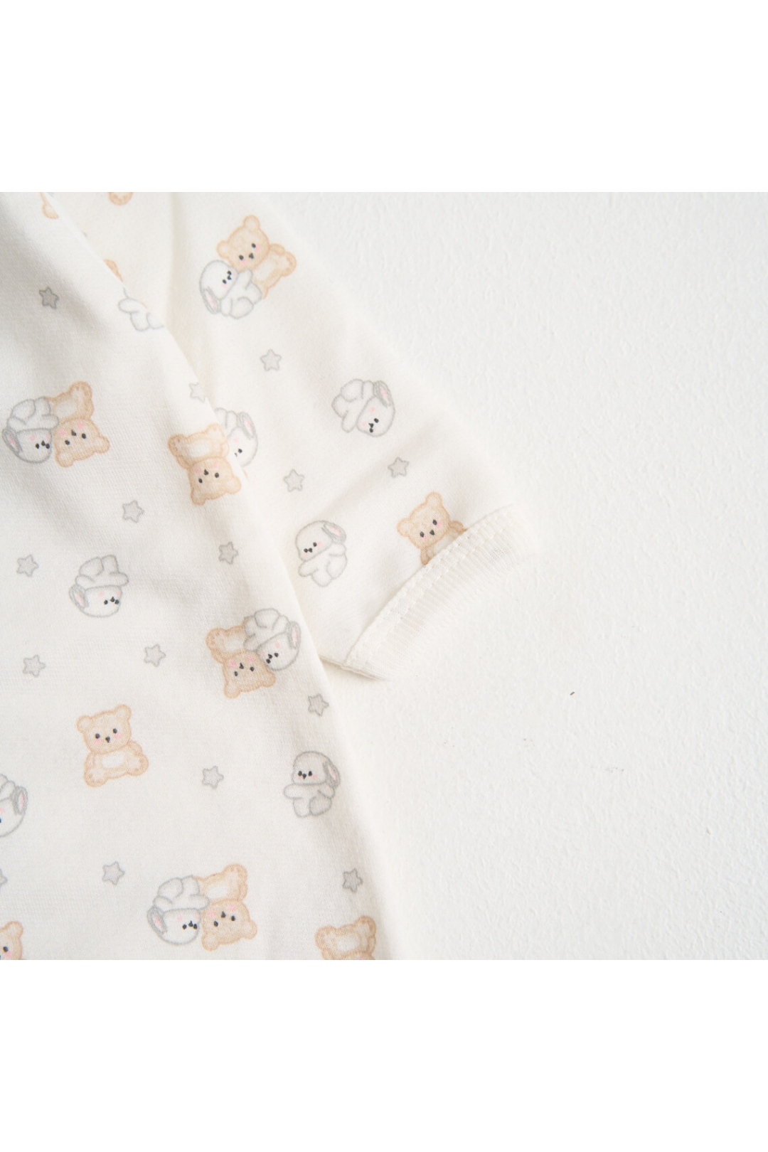 Чоловічок для малят Зайки молочний начіс(футер)