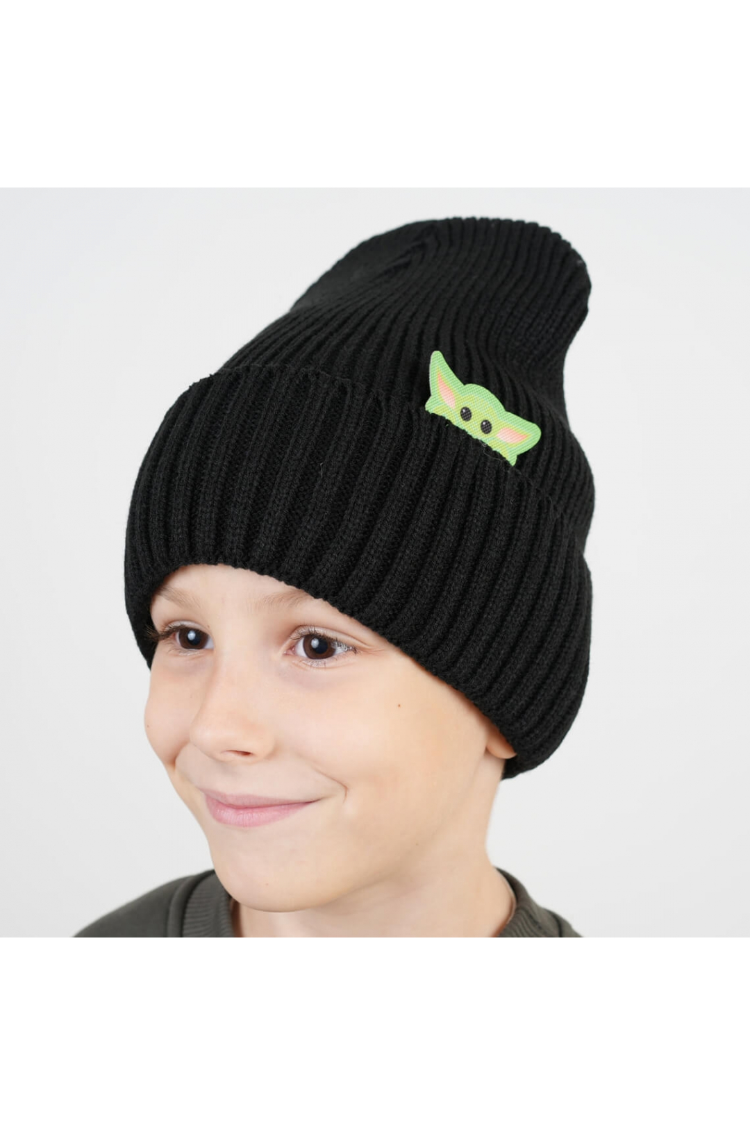 Шапка  для хлопчика чорний в'язка