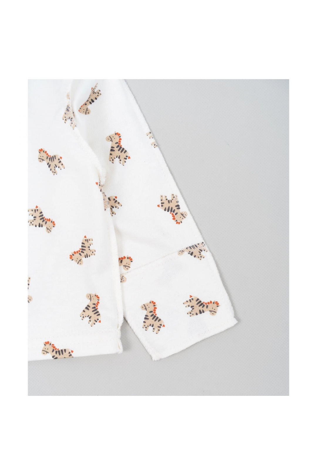 Кофтинка для новонароджених молочний Зебри начіс(футер)