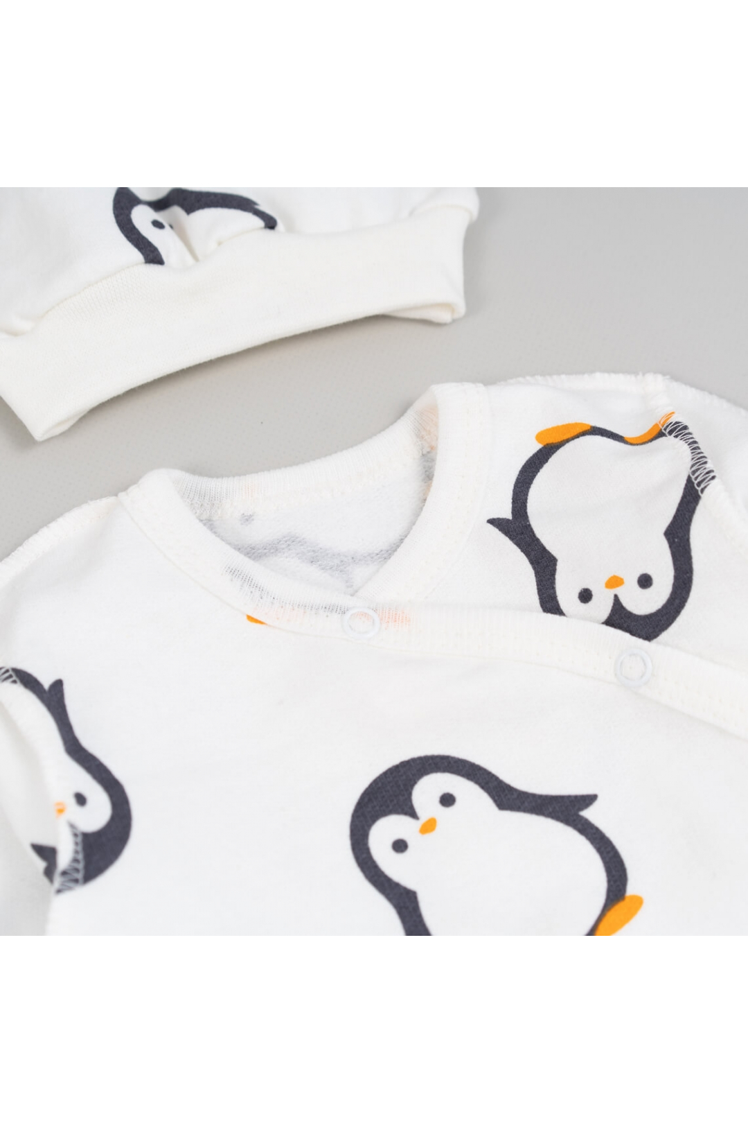 Комплект для новонароджених Пінгвіни молочний начіс(футер)