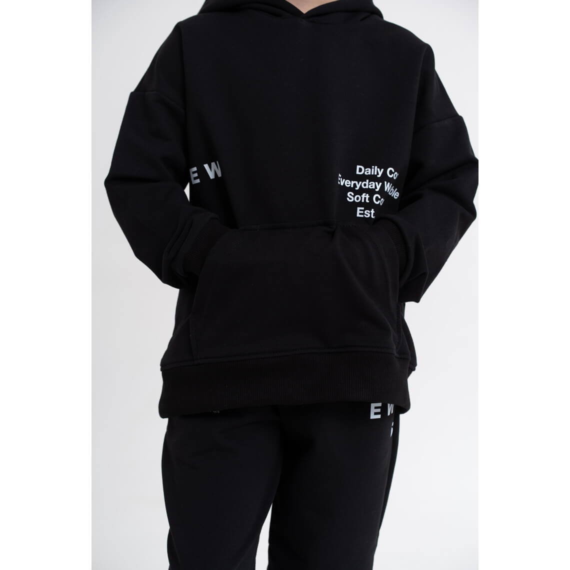 Костюм для хлопчика чорний двонитка