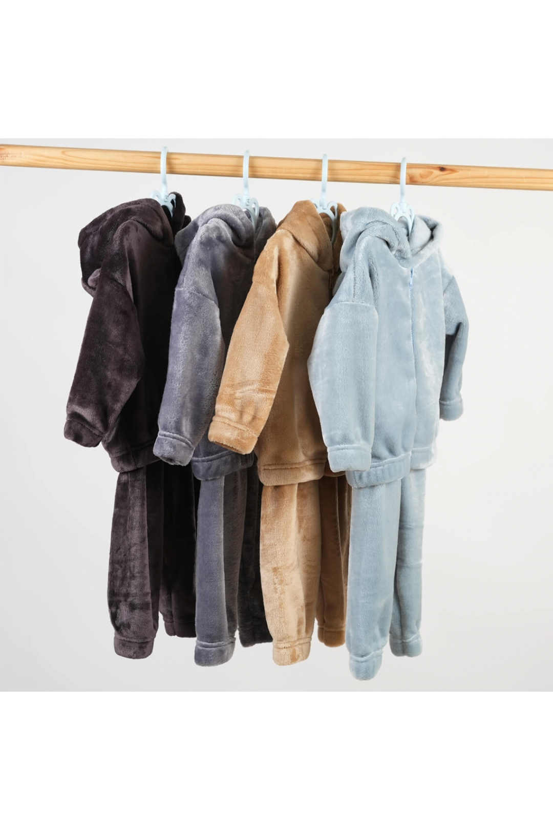 Куртка для малят пухнаста з вушками бежевий велсофт