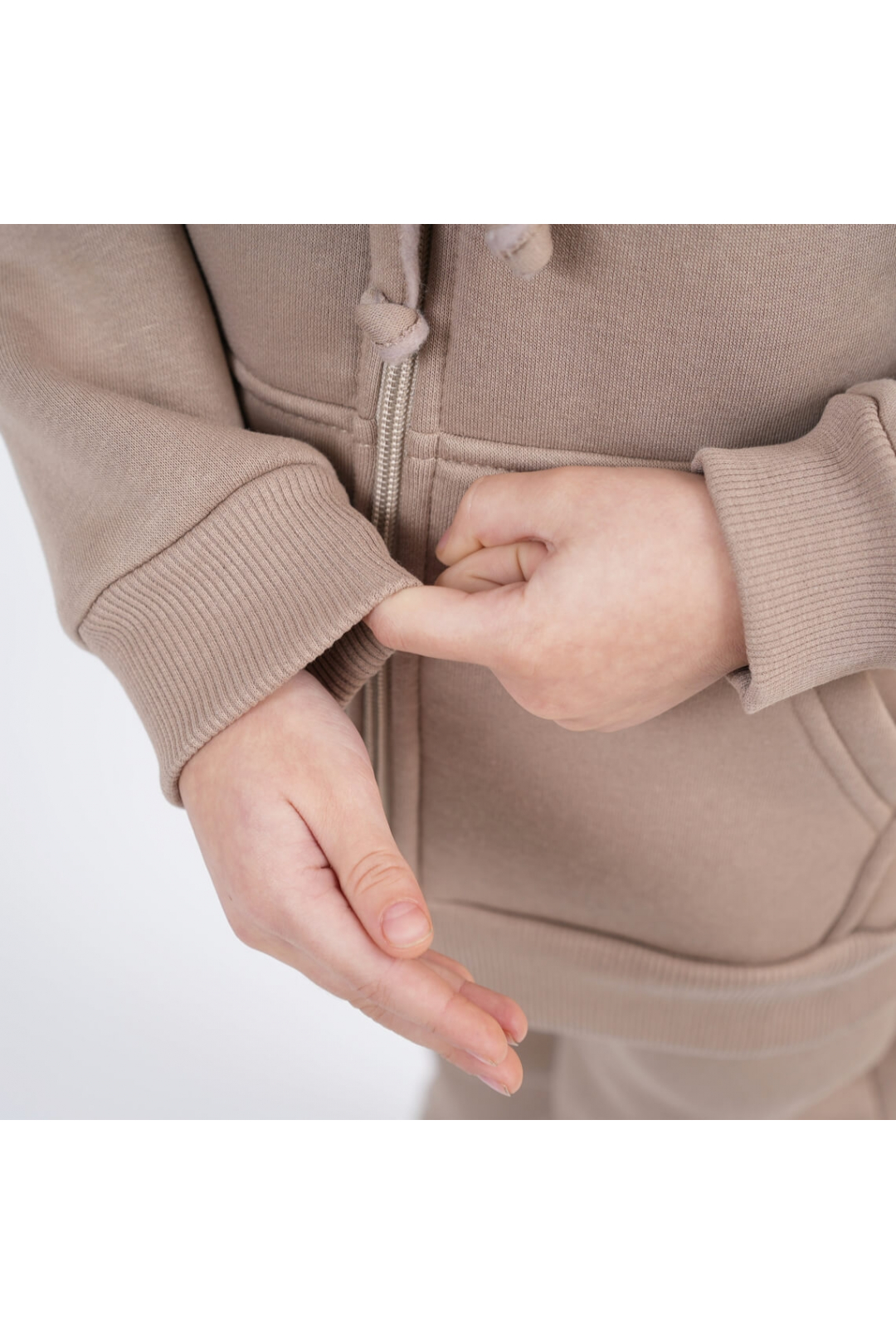 Костюм теплий для хлопчика бежевий тринитка на флісі