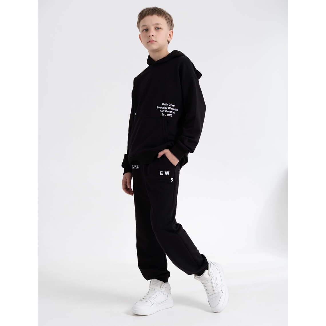 Костюм для хлопчика чорний двонитка