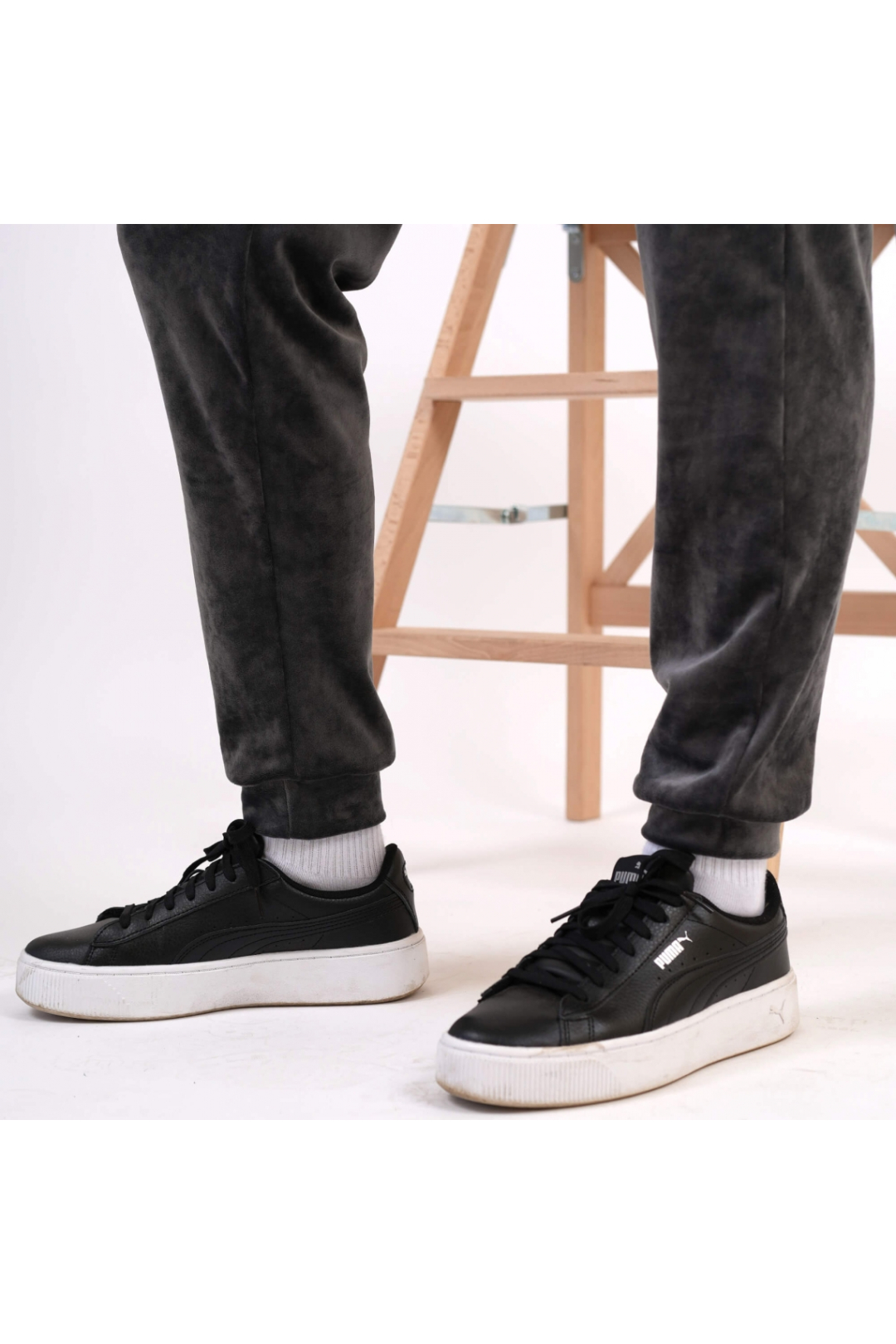 Костюм жіночий велюровий графіт велюр