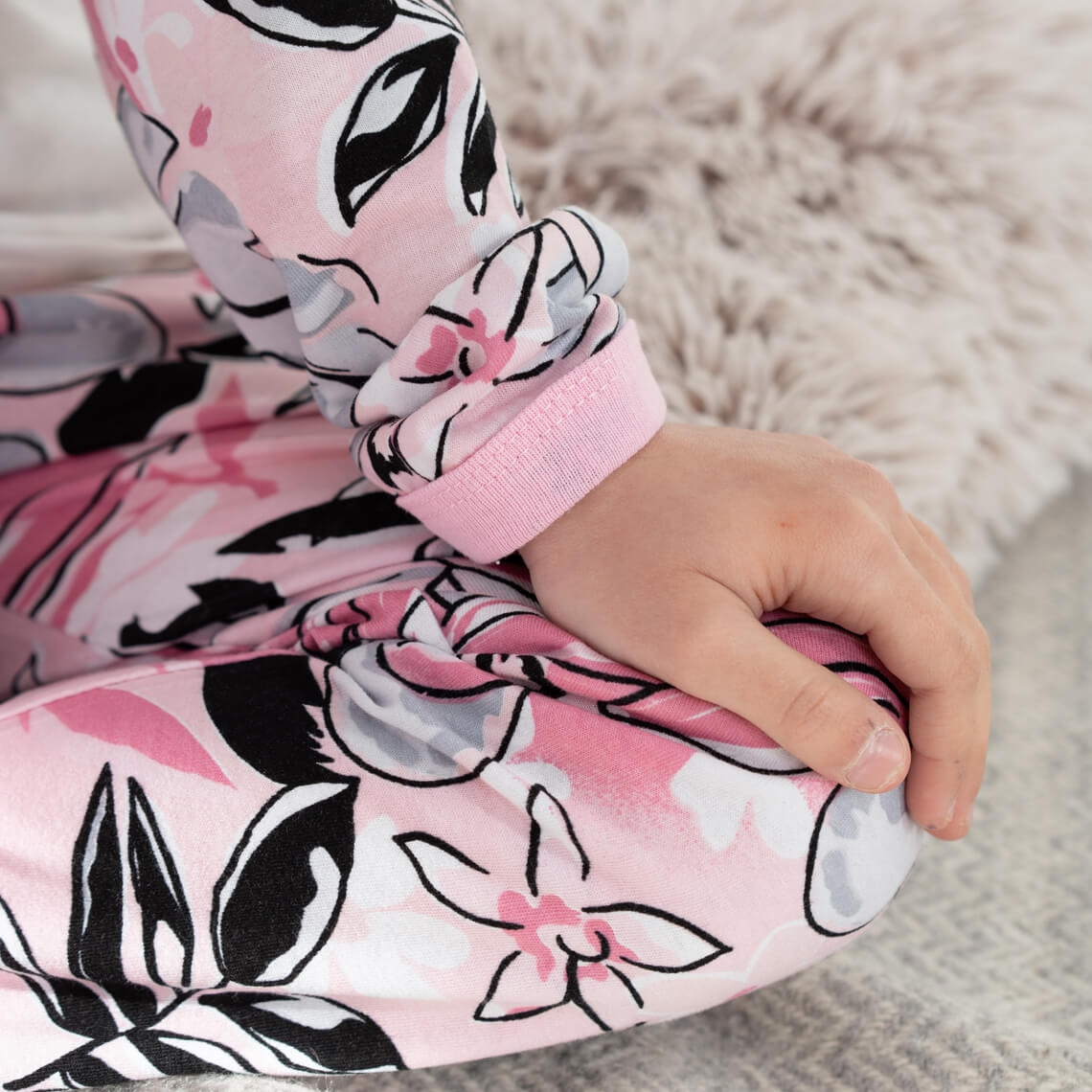 Піжама для дівчинки рожевий кулір