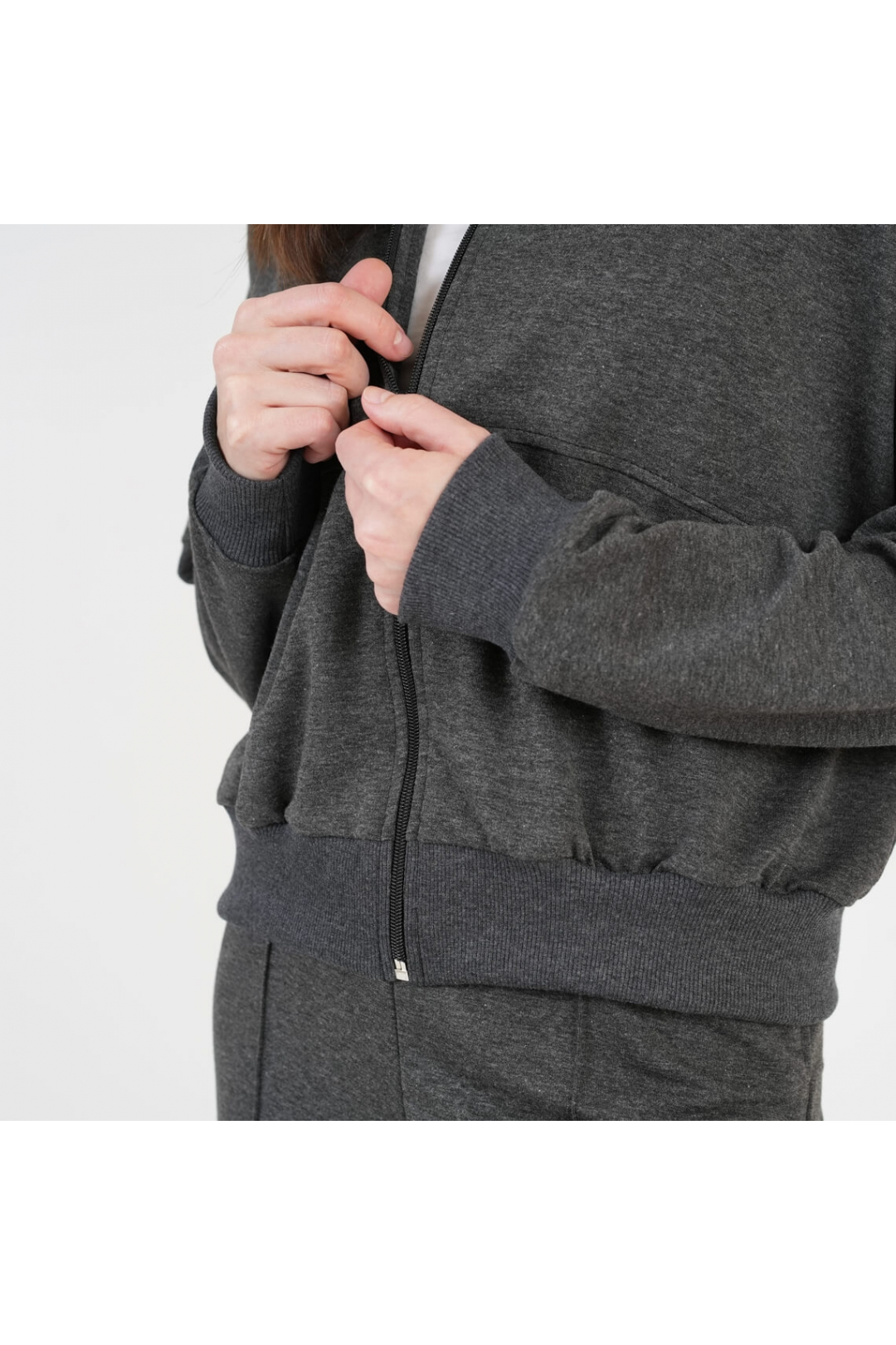 Костюм жіночій графіт двонитка