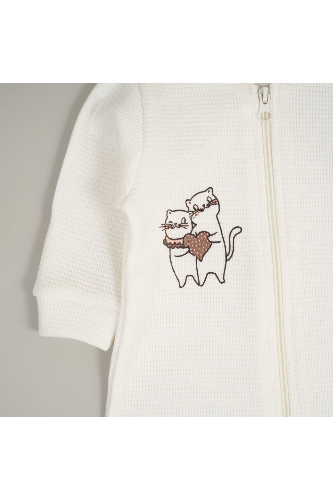 Чоловічок для малят на блискавці молочний вафелька