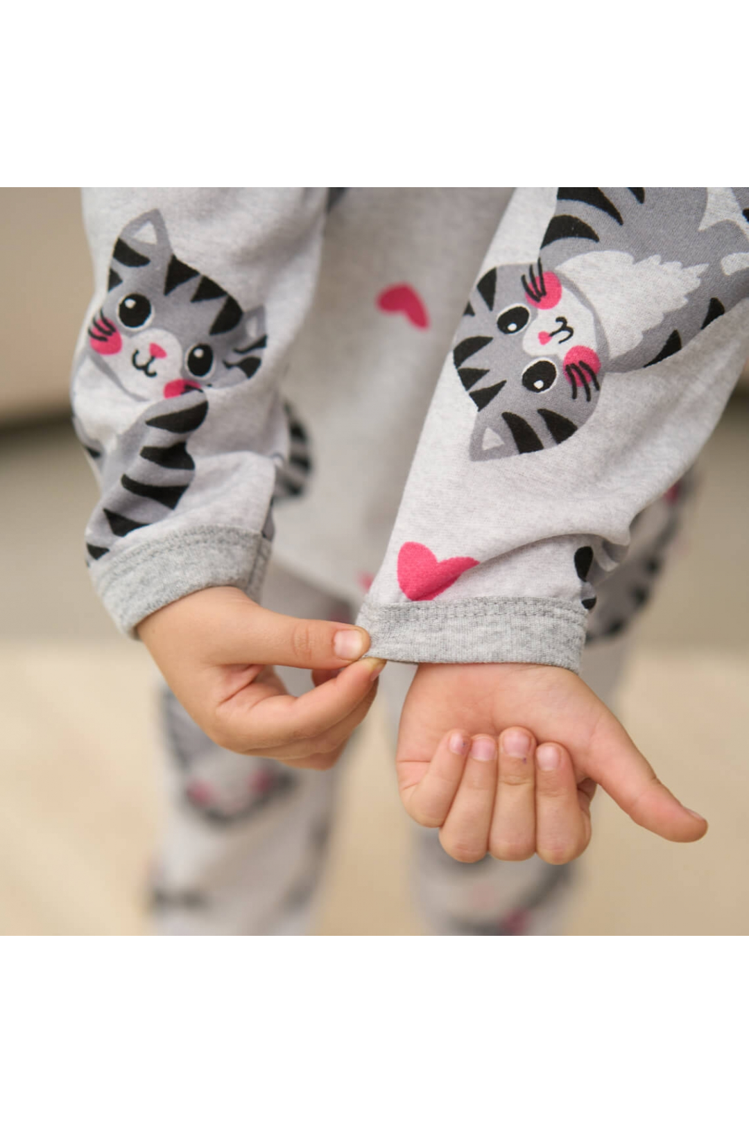 Піжама для дівчинки Киці сірий начіс (футер)