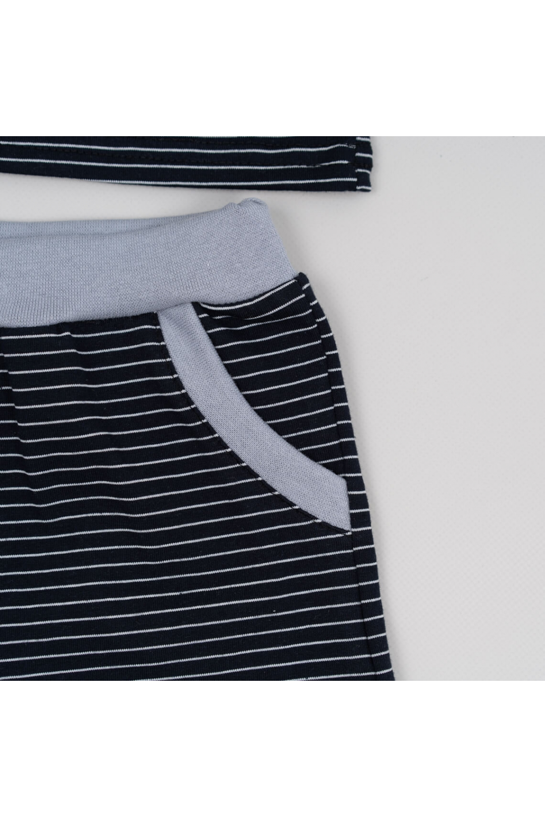 Костюм для хлопчика чорний фулікра