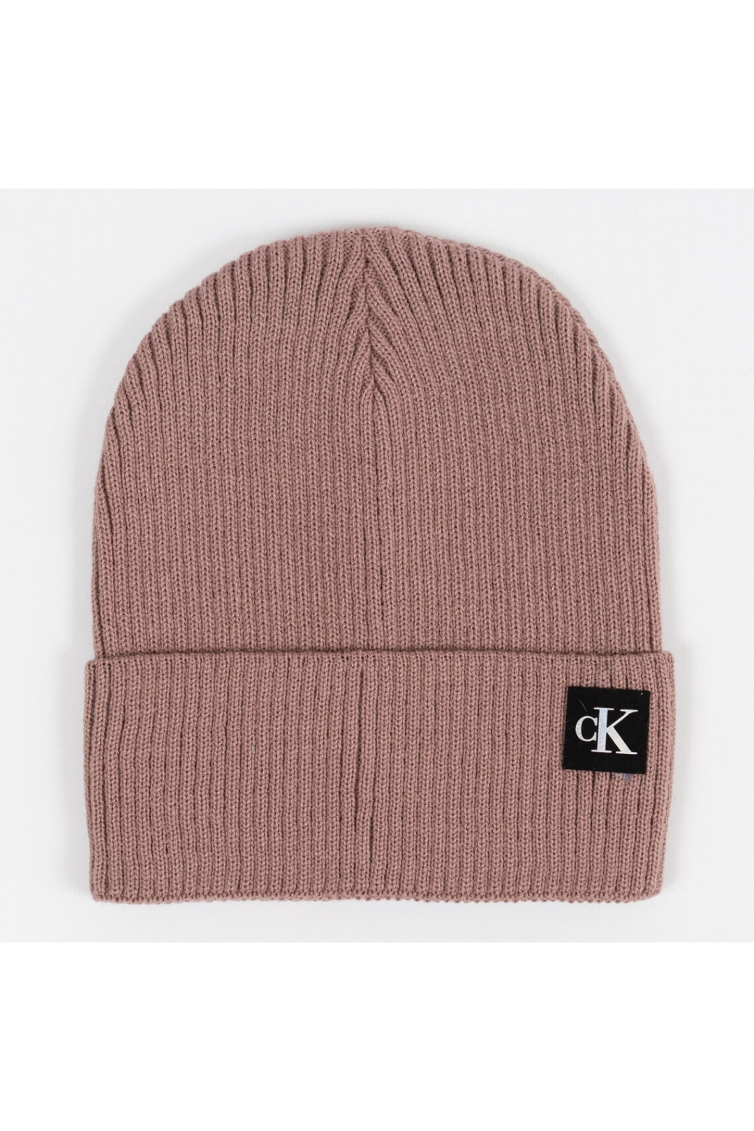 Шапка для дівчинки запорошена троянда в'язка