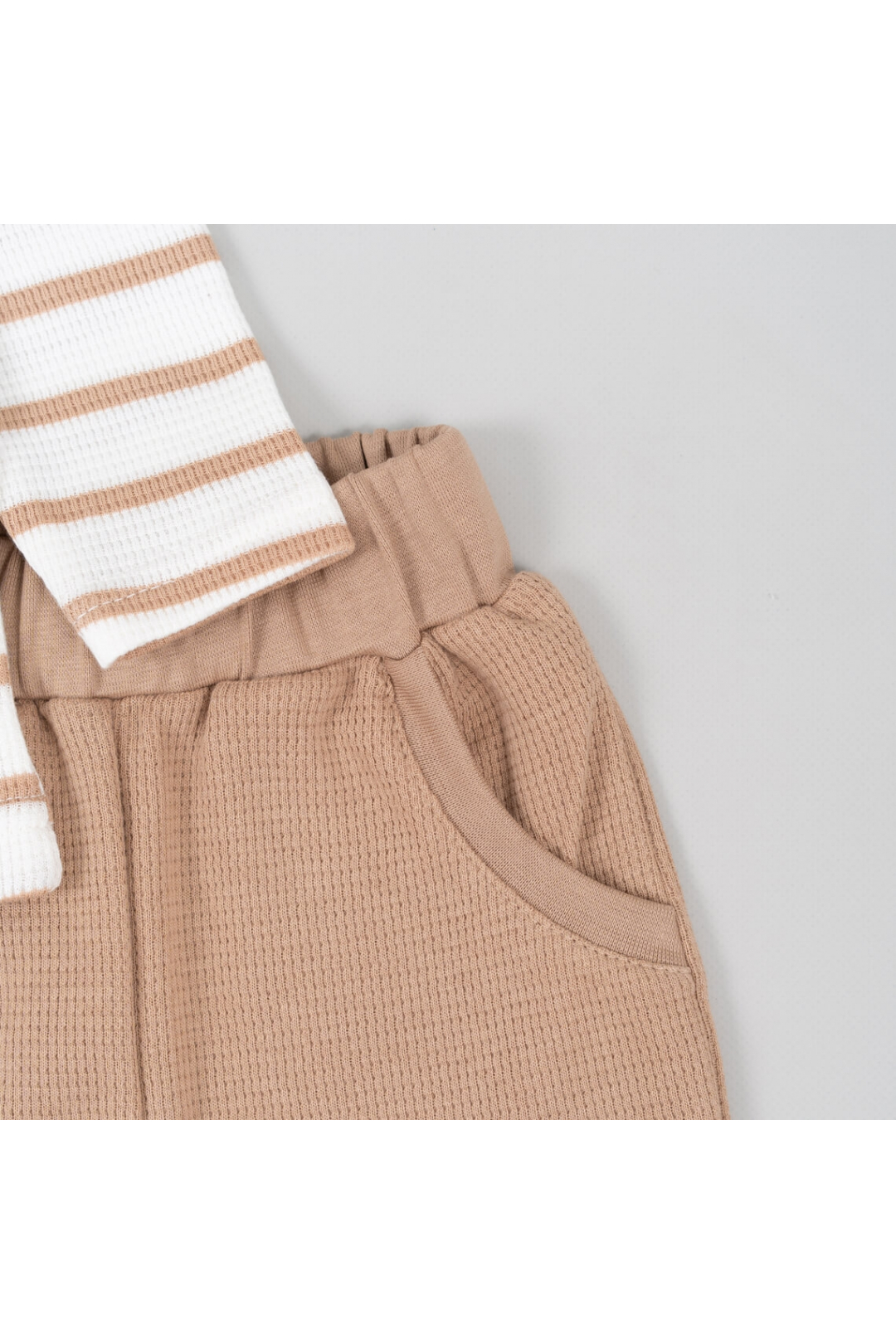 Костюм ясельний бежевий вафельна структура