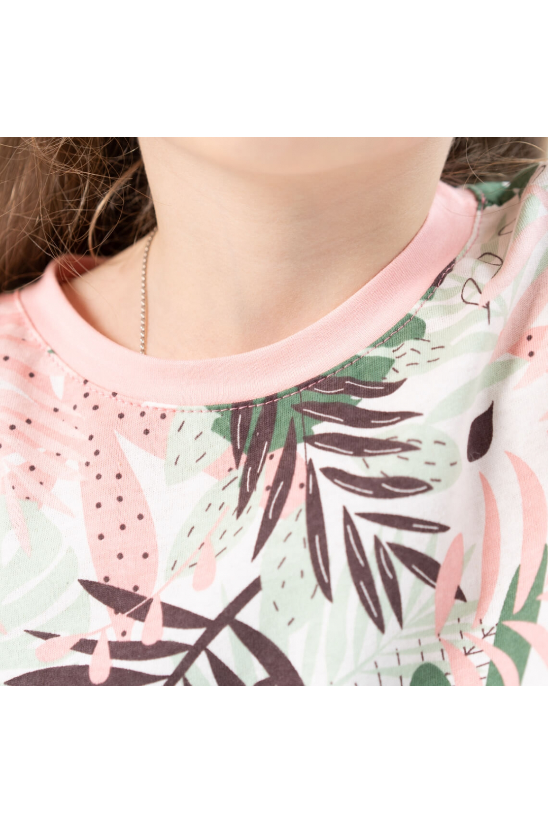 Комплект для дівчинки зелений стретч-кулір