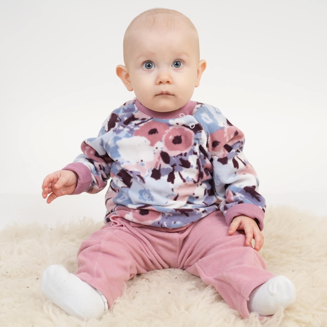 Костюм для дівчинки запорошена троянда начіс(футер)