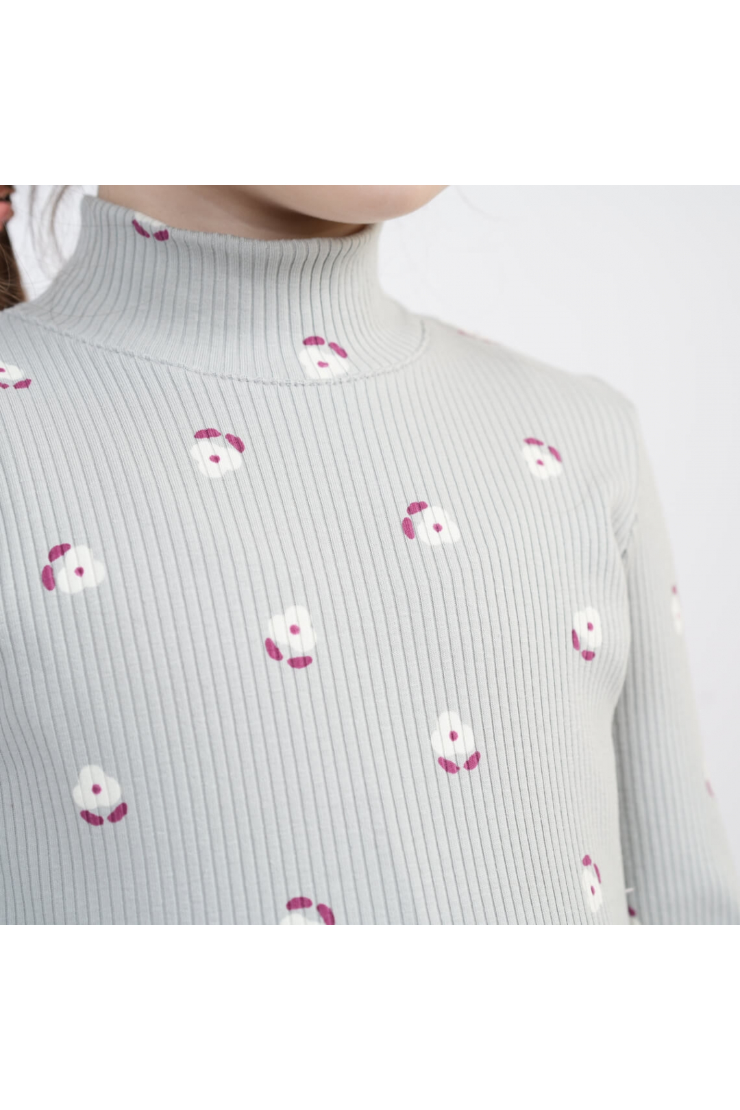 Гольф для дівчинки ментол рубчик