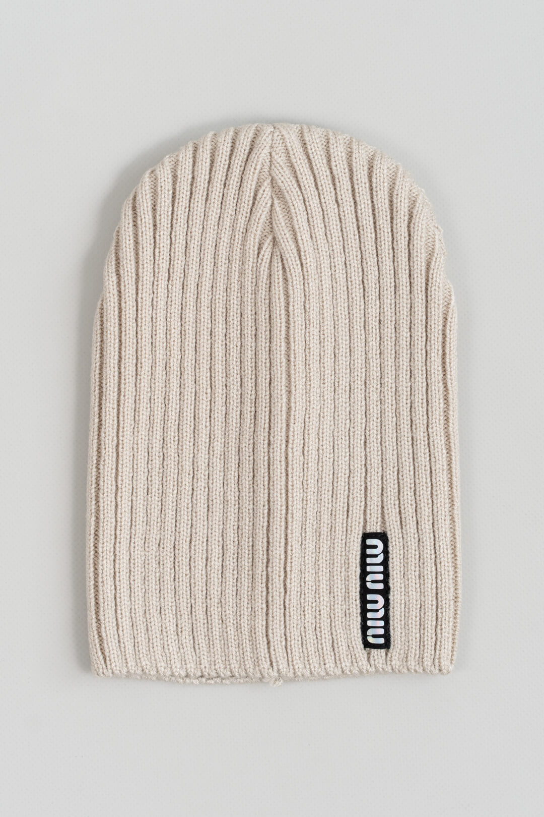 Шапка для дівчинки бежевий в'язка