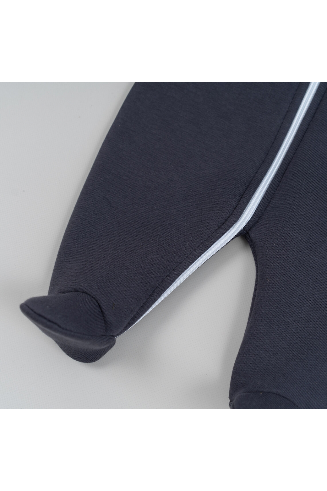 Комбінезон для малят графіт тринитка на флісі