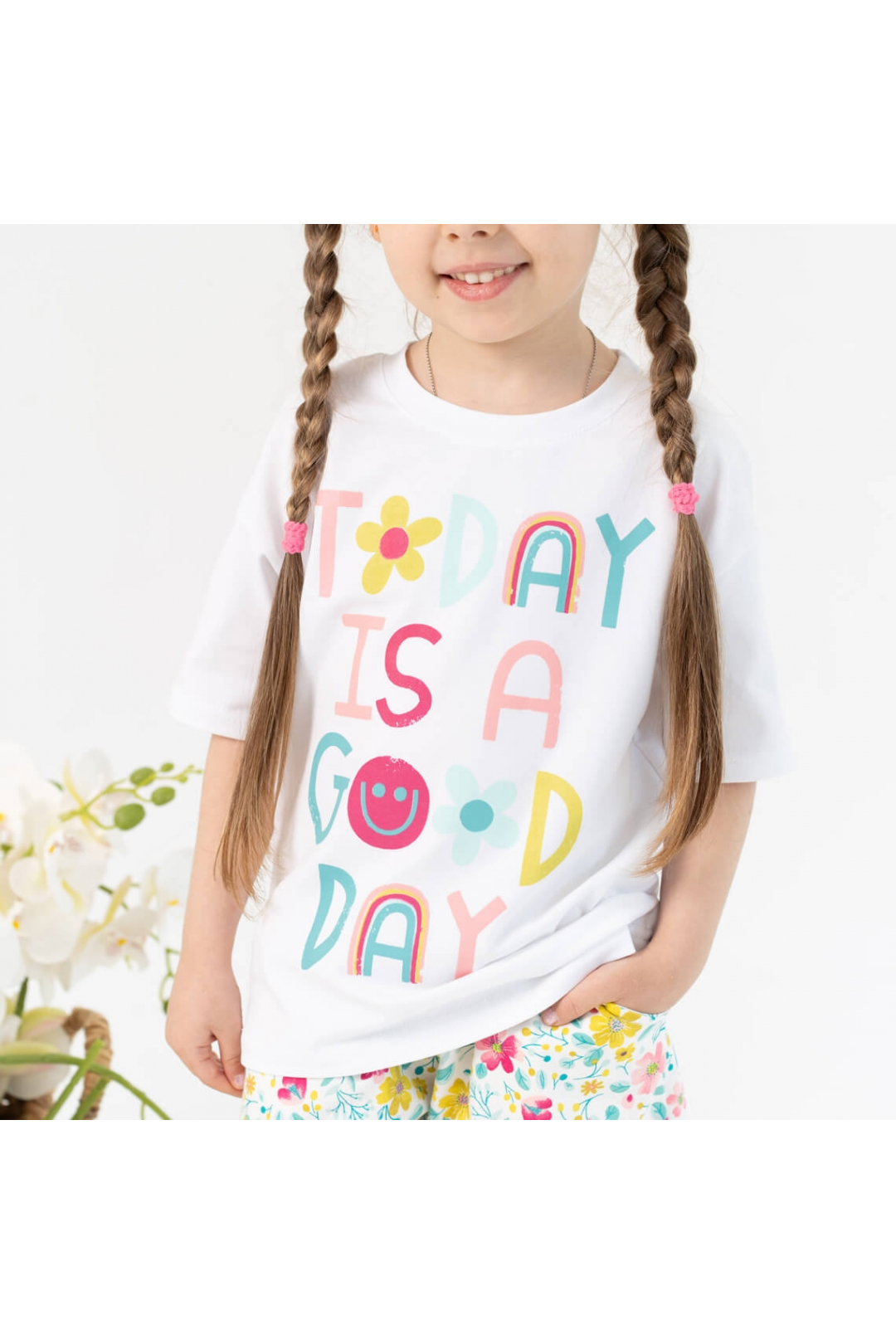 Комплект для дівчинки Квіти білий стретч-кулір