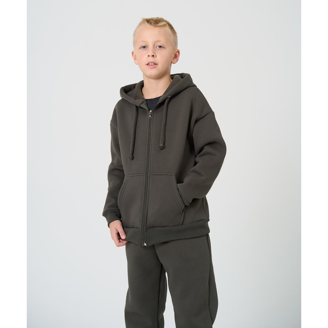 Костюм для хлопчика хакі тринитка на флісі