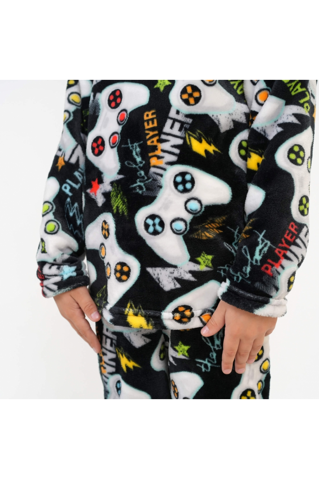 Піжама для хлопчика Джойстики чорний велсофт