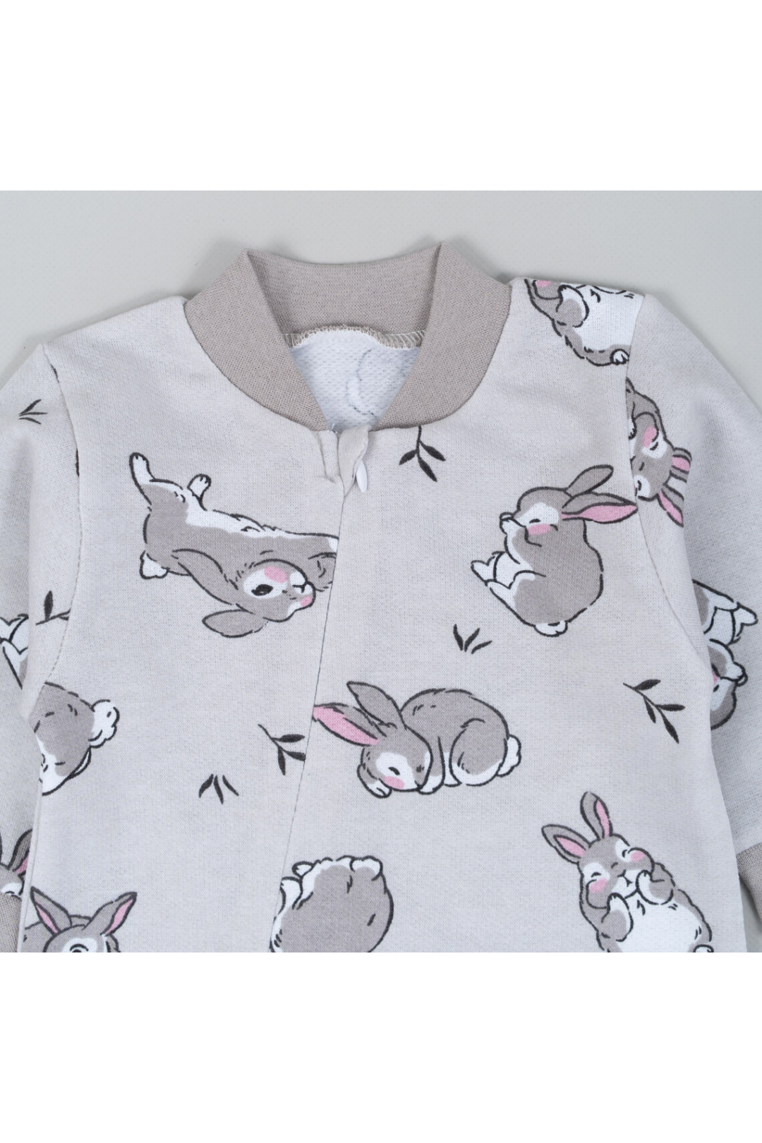 Чоловічок на блискавці Зайка бежевий начіс(футер)